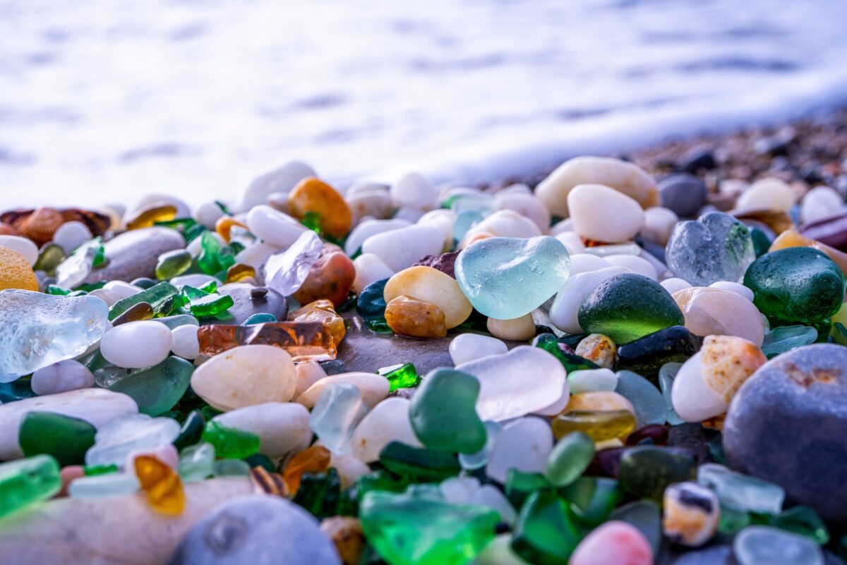 Le verre de mer, ou Sea Glass, nouvel allié des bijoutiers